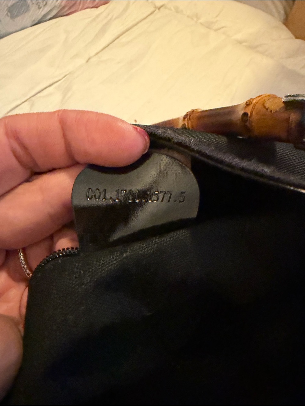 Gucci Women’s Black Shoulder Bag with Bamboo Handle and Shoulder strap - Picture 8 of 12